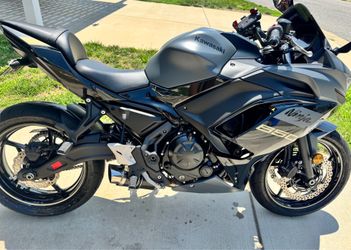 2024 Kawasaki  Ninja
