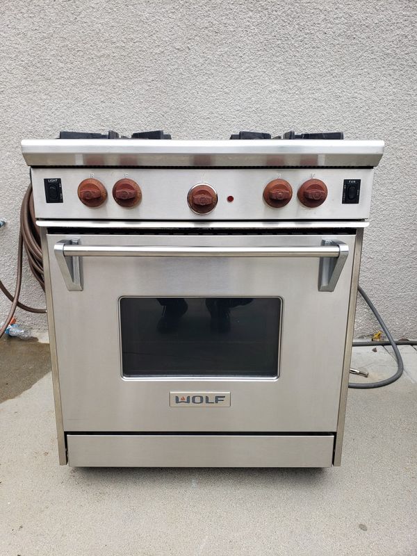 wolf 30" gas stove for Sale in Alta Loma, CA OfferUp