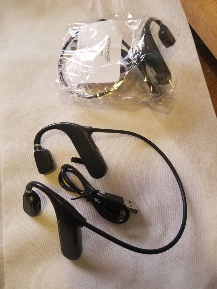 Open Ears Bluetooth Head Phone 