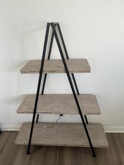 Modern 3-Tier Ladder Shelf