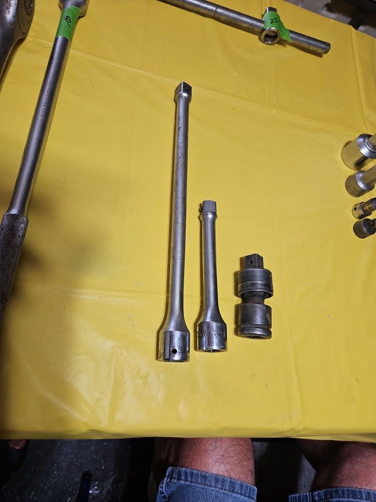 Proto Universal Joint With 2 Extensions
