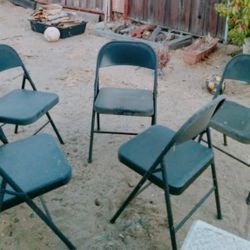 5 Folding Chairs