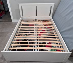IKEA Bed frame with storage, white/Luröy, Full with mattress