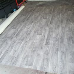 Vinyl Flooring 