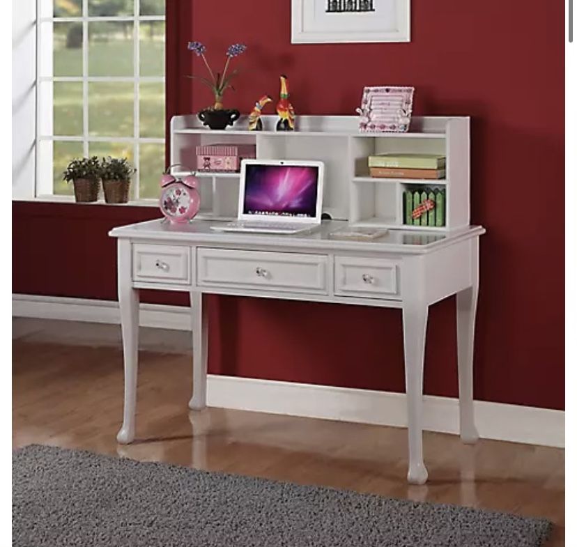 White Study Desk