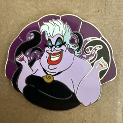 Villains In Frames Series - Ursula Pin