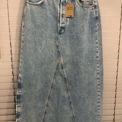 Women’s Levi’s Jean Skirt Size 26 