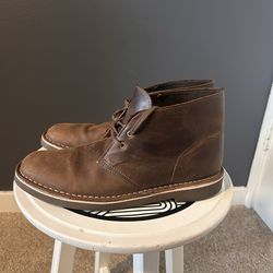 Clarks Brown Leather Chukka Desert Boots - Men’s 9.5- Good Used Condition
