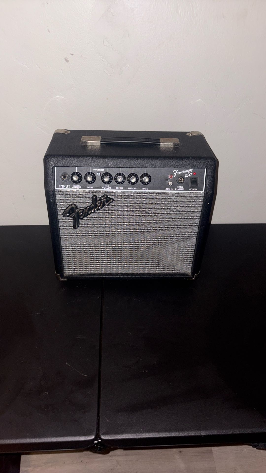 Fender Frontman 15g Electric Guitar Amp Amplifier W/power cord Working