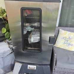 Masterbuilt Smoker