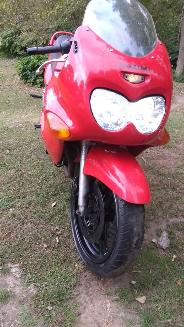 1999 suzuki katana 600cc