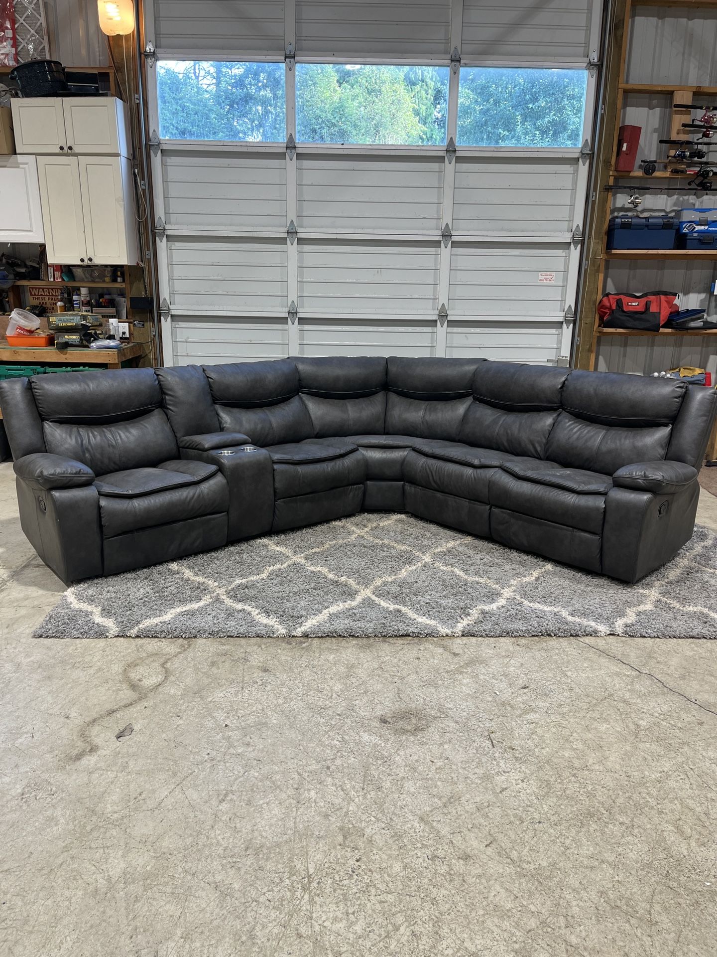 Large Reclining Sectional Couch (Free Delivery)