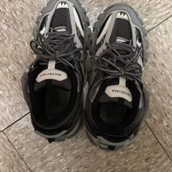 Balenciaga Track