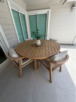 Outdoor Table Set With 4 Chairs