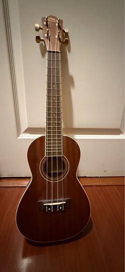 Lanikai LU22CGC Ukelele