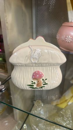 Mushroom napkin holder vintage