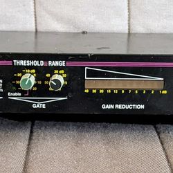 Valley 400 Mic Processor - Vintage Hardware 
