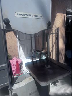 Rockwell/delta vertical bandsaw