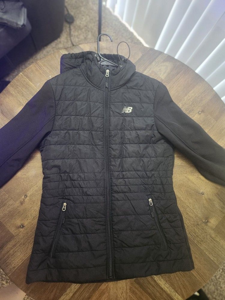 Womens Medium 'New Balance' Light Puffer Jacket