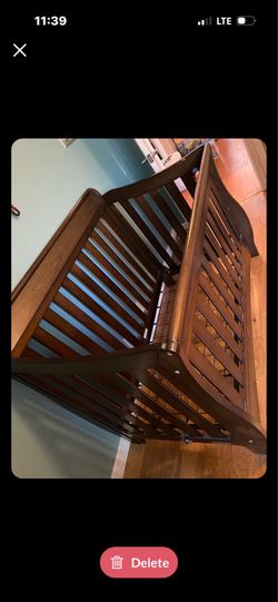 crib /mattress