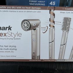 Brand New Shark Flex Style Hairdryer