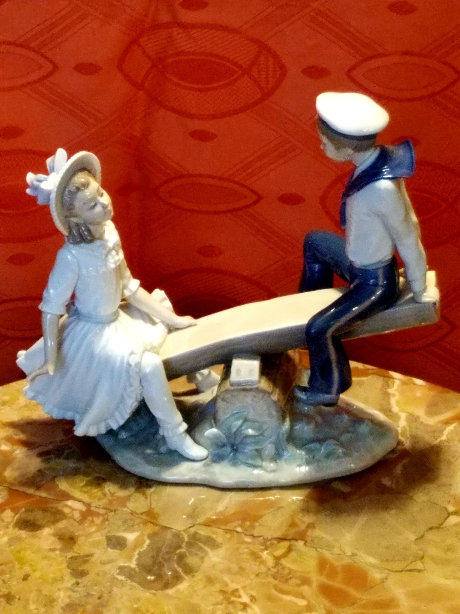 GORGEOUS LLADRO FINE PORCELAIN FIGURINES ALL HAND CRAFTED IN FRANCE PARIS