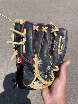 Rawlings Little League Glove