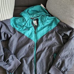 Umbro Windbreaker Size M