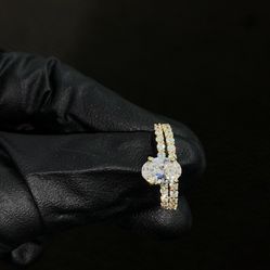 14k Gold With 2.03CT Lab Diamond Ring 