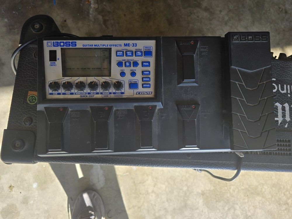 Peavy Special 212 And Boss Foot Board