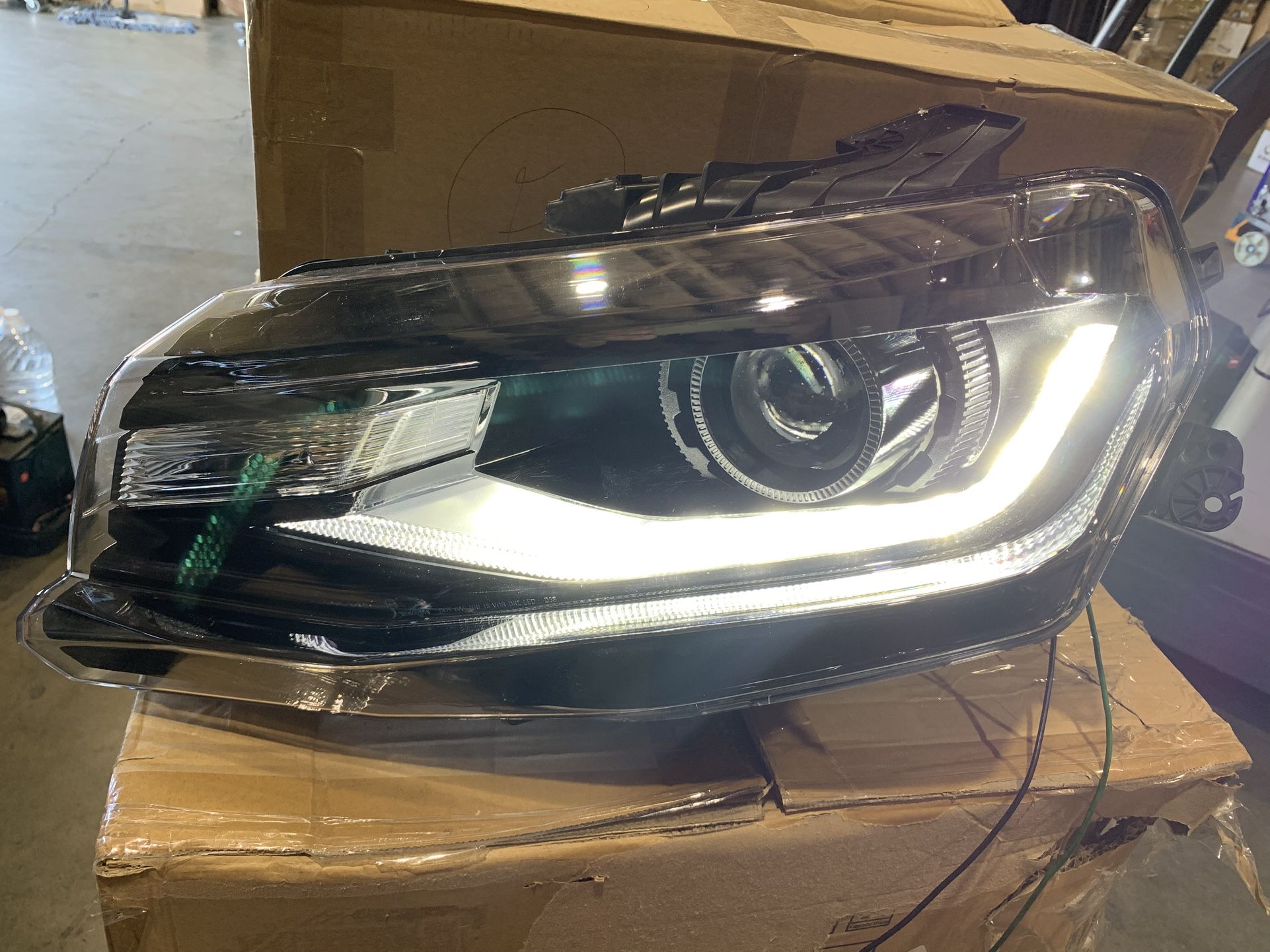 Chevy Camaro Driver Side Headlight (Aftermarket)