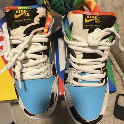 8.5 BEN AND JERRYS NIKE LIMITED EDITION 