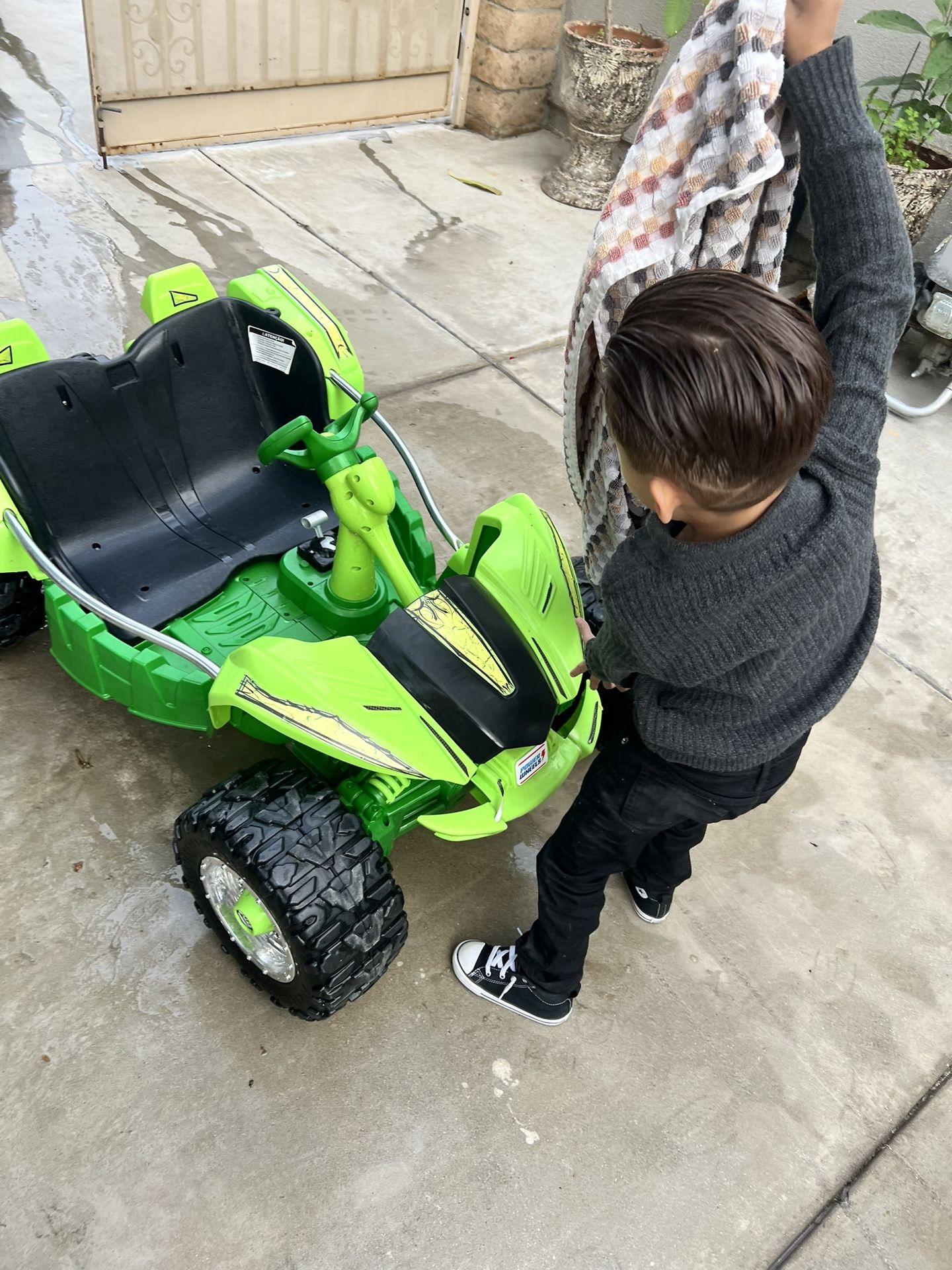 Electric Battery Car