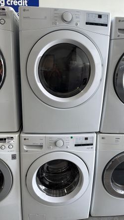Washer and dryer stackable