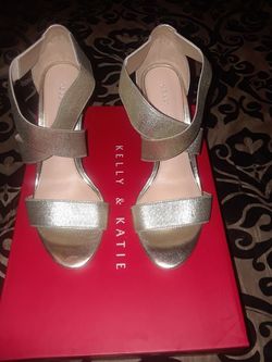 Gold shoes