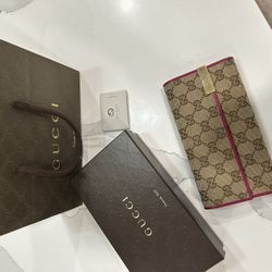Gucci Wallet