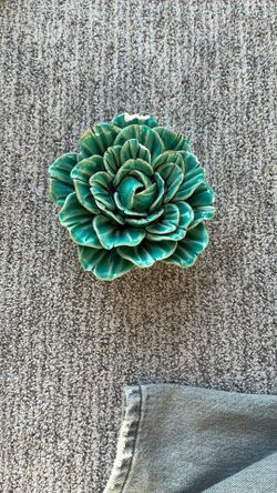 Ceramic Dark Turquoise/Teal Flower