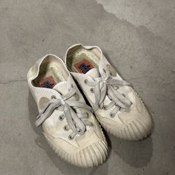 ACNE STUDIOS Size 7 White Canvas Sneakers