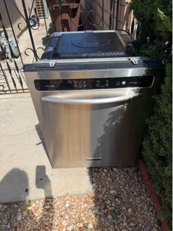 Dishwasher old for parts