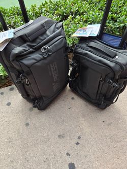 Travel Suitcase 2 pc. Set 17" and 20" Extra Lightweight Waterproof New With Tags Black Color Top Quality By Wisdom New