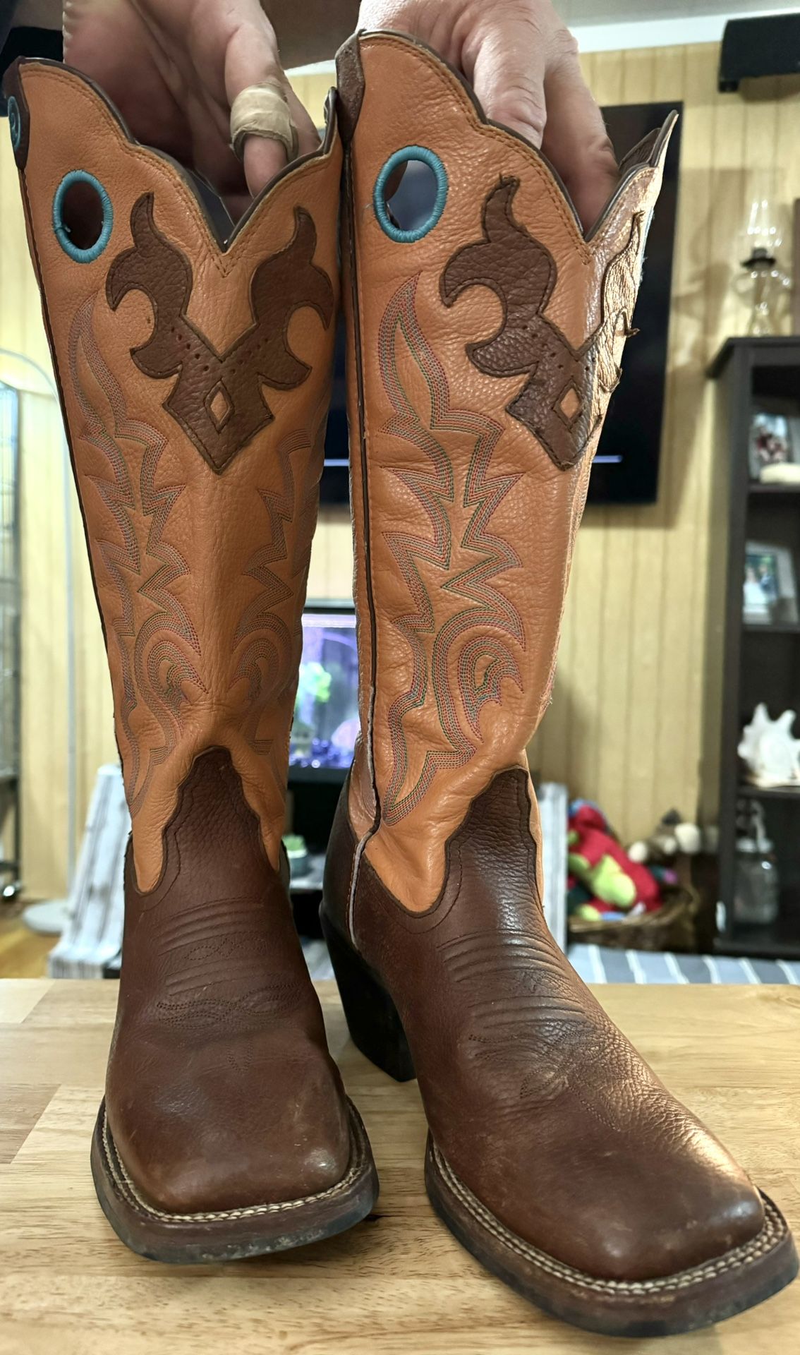 Women’s Tony Lama Boots