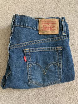 Levi’s 515 Woman’s Boot Cut Low Rise- Size 4