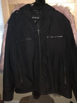 Men’s Hooded Guess fall/spring coat sz XL