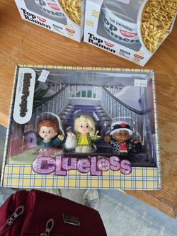 Collectible little people clueless new three characters