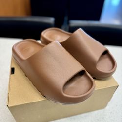 Yezzy Slide Flax Brown 10M