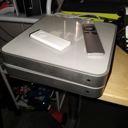 1st Generation Apple Tv 40 &160 Gigs