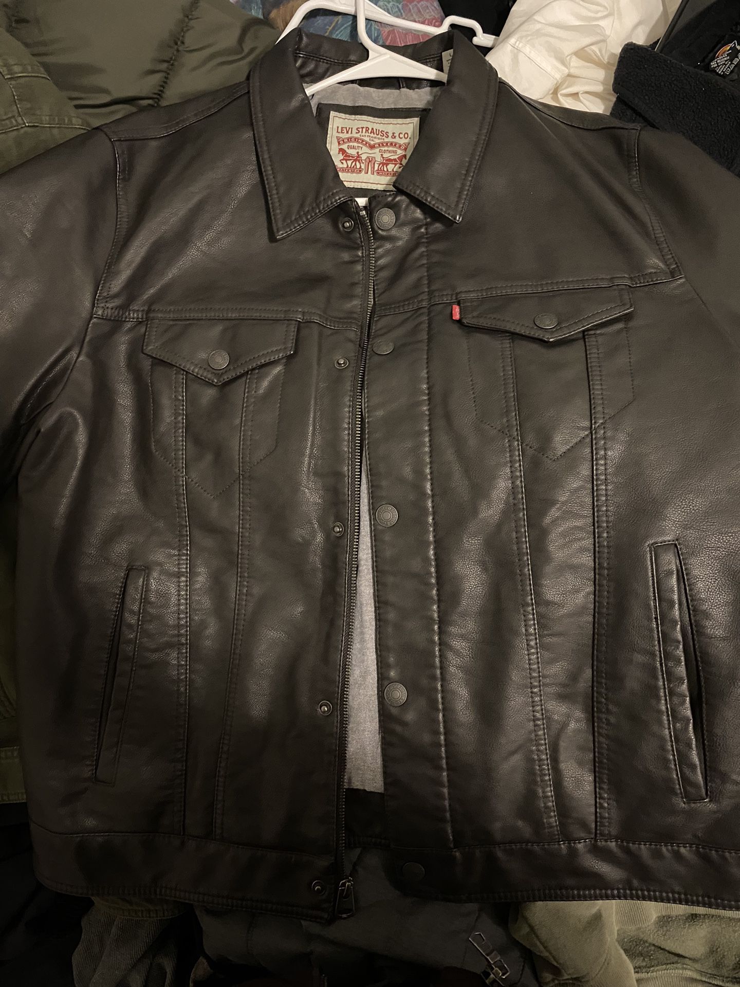 Levis Men’s Leather Jacket Size Large