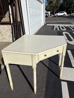 Ethan Allen corner desk