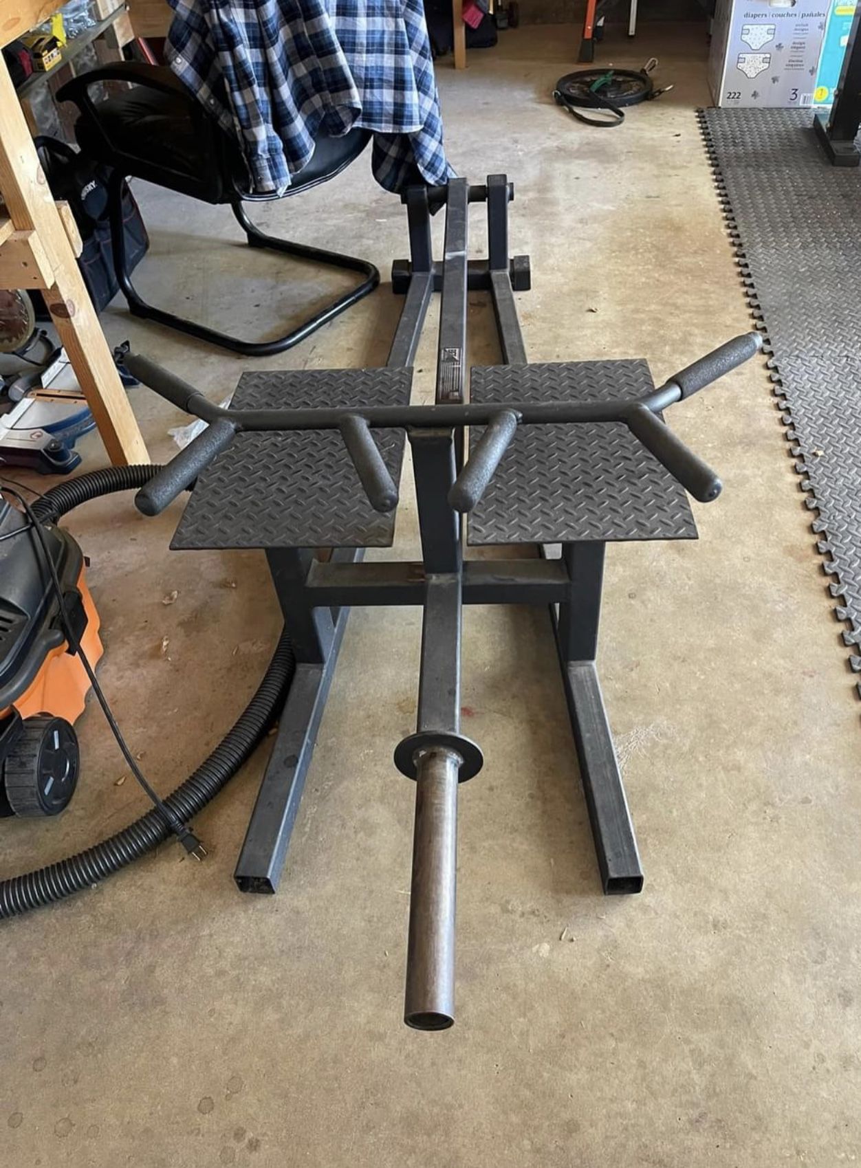 T-bar Row Machine