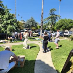 Garage Sale Santa Monica Feb 21st